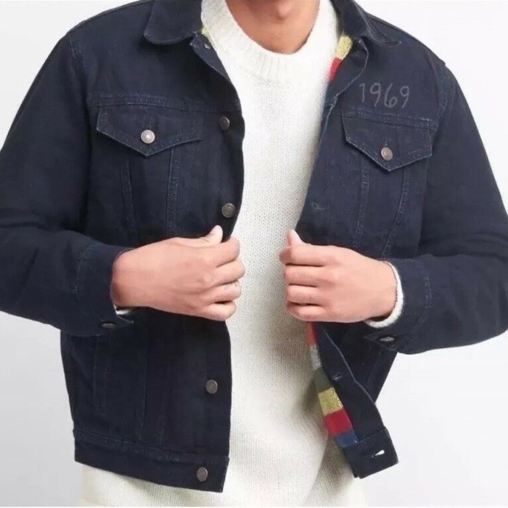 GAP SWEATER LINED JEAN JACKET